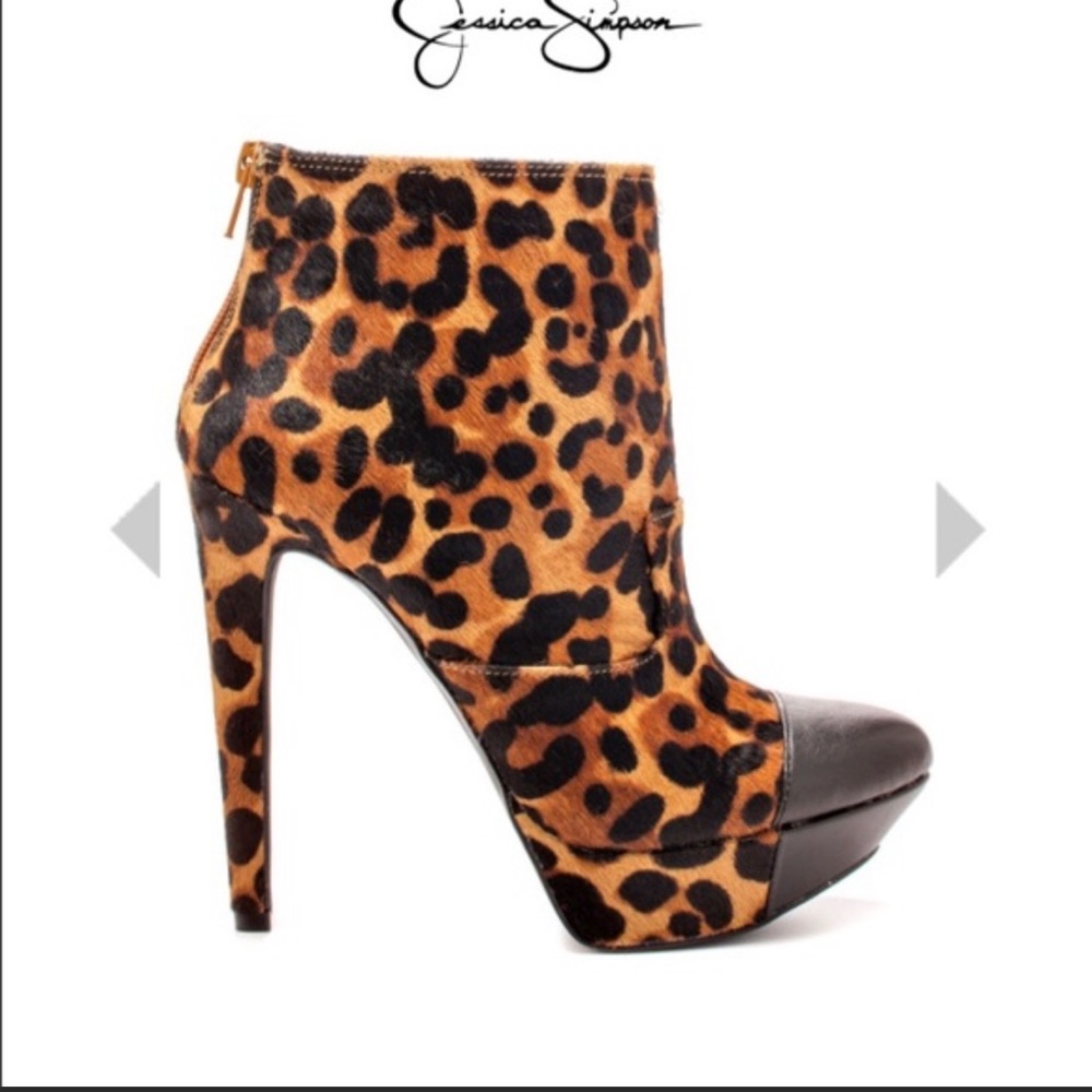 ISO JESSICA SIMPSON ESSAS 2 LEOPARD PRINT SZ 11/12